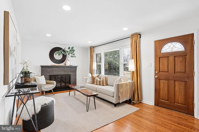 5909 RIDGE VIEW DR, Alexandria, VA 22310