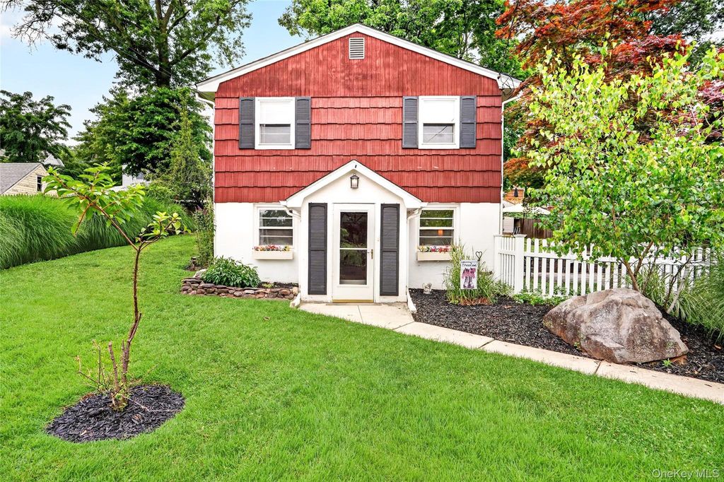 404 Tompkins Avenue, Nyack, NY 10960