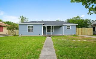 605 Indiana Ave, Corpus Christi, TX 78404