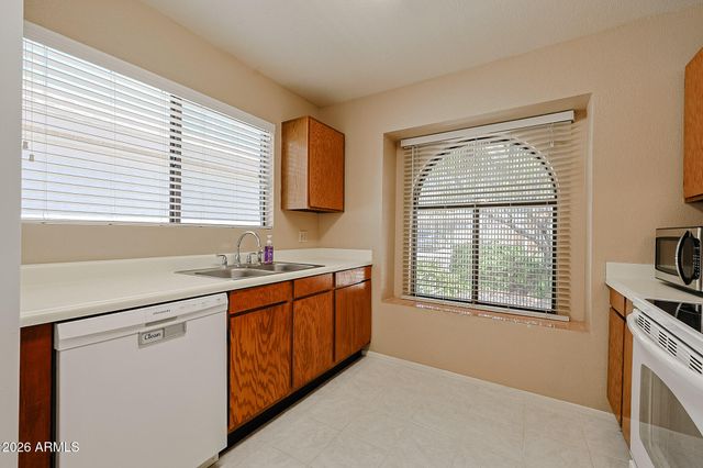 18358 N 88TH Avenue, Peoria, AZ 85382