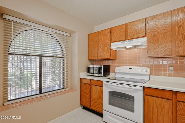 18358 N 88TH Avenue, Peoria, AZ 85382