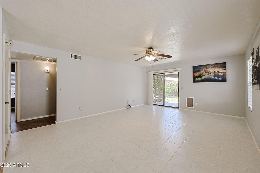 18358 N 88TH Avenue, Peoria, AZ 85382 — photo 4