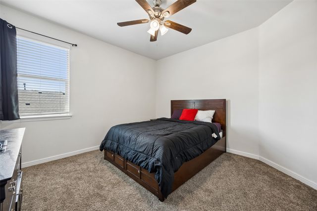523 Harbor Drive, Azle, TX 76020