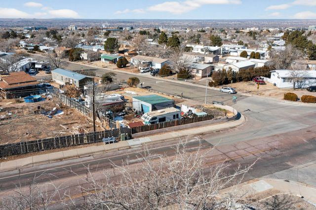 6904 San Francisco Road NE, Albuquerque, NM 87109