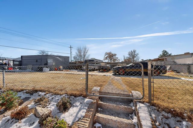 6904 San Francisco Road NE, Albuquerque, NM 87109