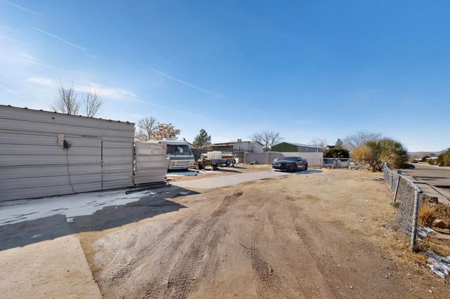 6904 San Francisco Road NE, Albuquerque, NM 87109