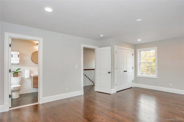 237 Tomahawk Street 3, Baldwin Place, NY 10505