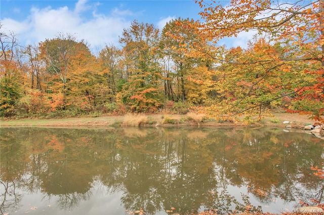 237 Tomahawk Street 3, Baldwin Place, NY 10505