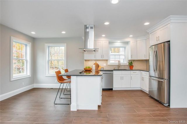 237 Tomahawk Street 3, Baldwin Place, NY 10505