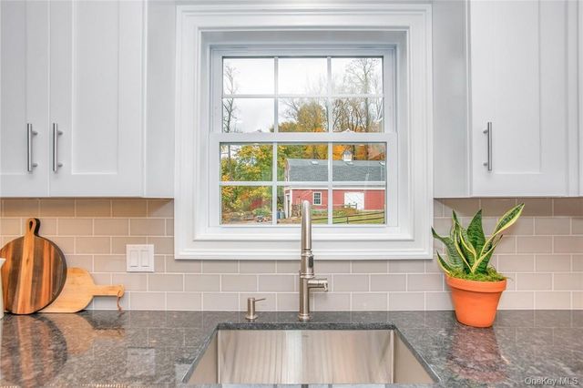 237 Tomahawk Street 3, Baldwin Place, NY 10505