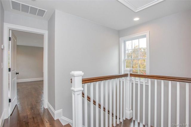 237 Tomahawk Street 3, Baldwin Place, NY 10505