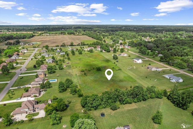 24677 Waltz Road, New Boston, MI 48164