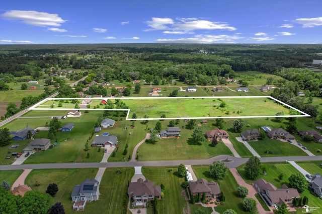 24677 Waltz Road, New Boston, MI 48164
