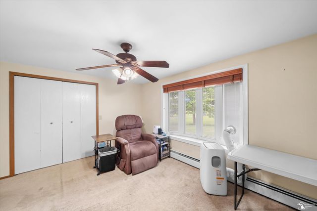 24677 Waltz Road, New Boston, MI 48164