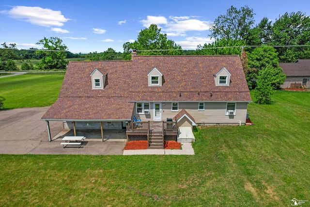 24677 Waltz Road, New Boston, MI 48164
