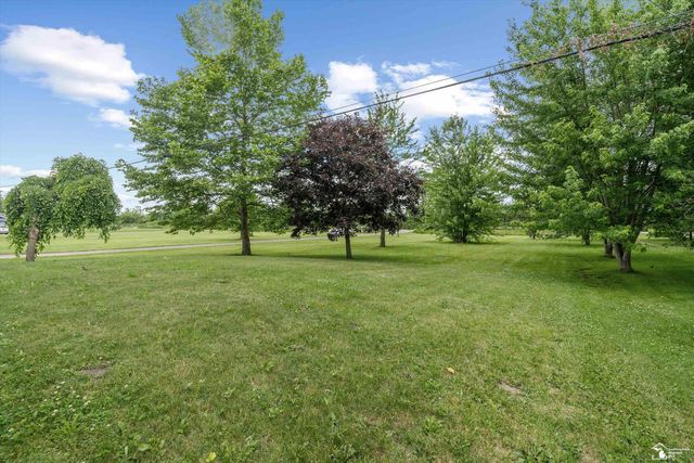 24677 Waltz Road, New Boston, MI 48164