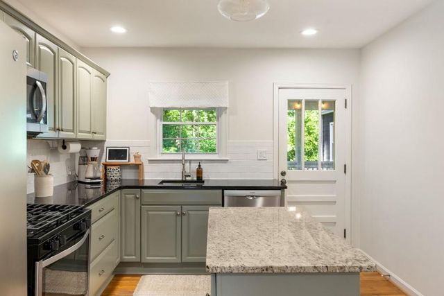 891 Stratford Road, Avondale Estates, GA 30002