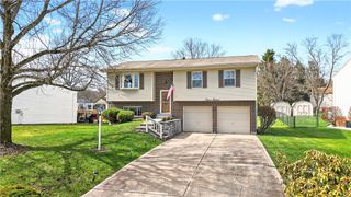 1213 Megown Dr, South Park, PA 15129