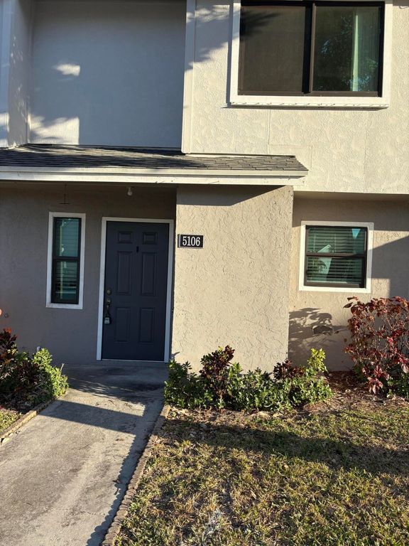 5106 Pier Drive, Greenacres, FL 33463