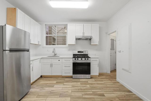616618 Masonic Avenue, San Francisco, CA 94117