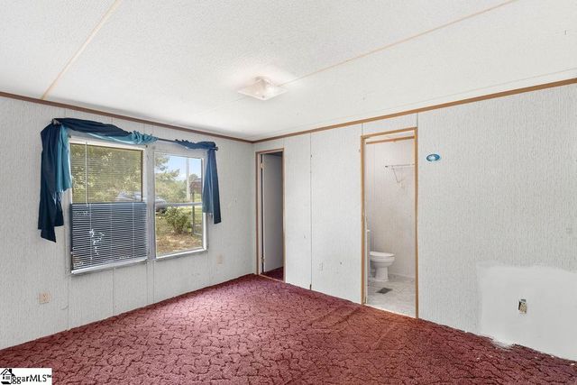 186 Corry Road, Blacksburg, SC 29702