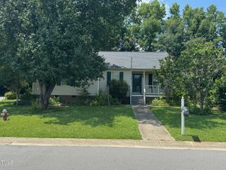 165 Cambridge Elm Drive, Clayton, NC 27520