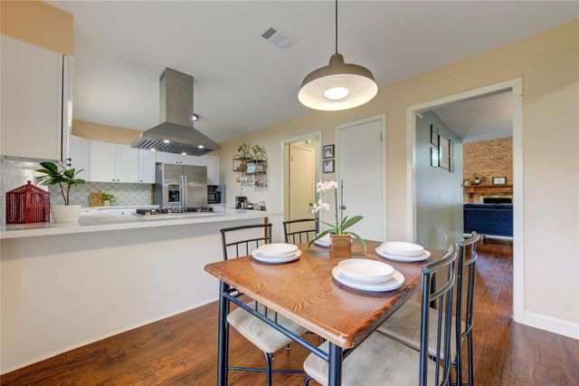 2258 Woodland Springs Street, Houston, TX 77077