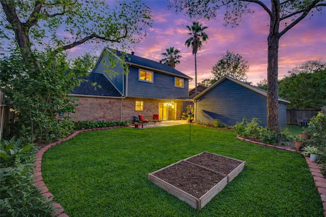2258 Woodland Springs Street, Houston, TX 77077