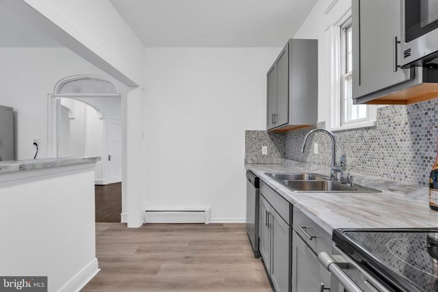 2219 CHESTERFIELD AVE, Baltimore, MD 21213