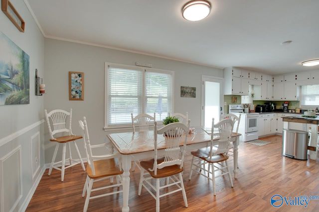 3105 Willow Beach Road, Guntersville, AL 35976