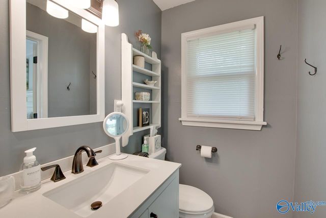 3105 Willow Beach Road, Guntersville, AL 35976