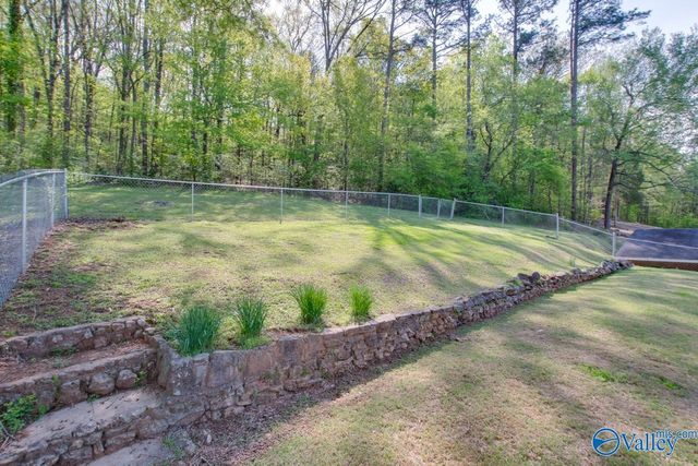 3105 Willow Beach Road, Guntersville, AL 35976