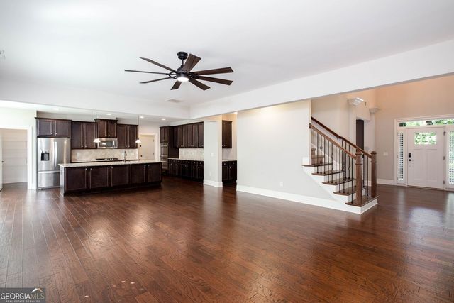 2824 Magnolia Creek Drive NW, Kennesaw, GA 30152