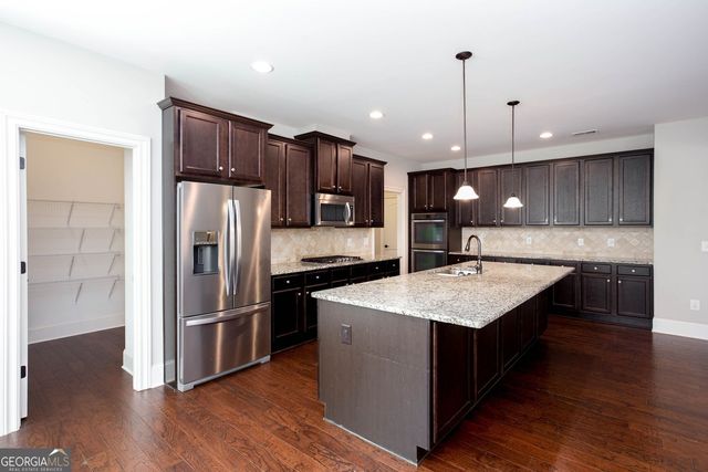 2824 Magnolia Creek Drive NW, Kennesaw, GA 30152