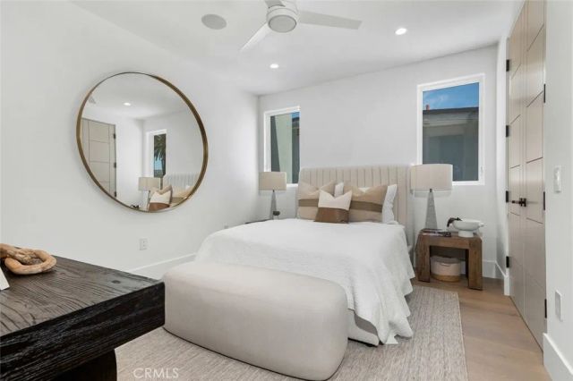 611 Marguerite B, Corona Del Mar, CA 92625