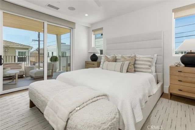 611 Marguerite B, Corona Del Mar, CA 92625