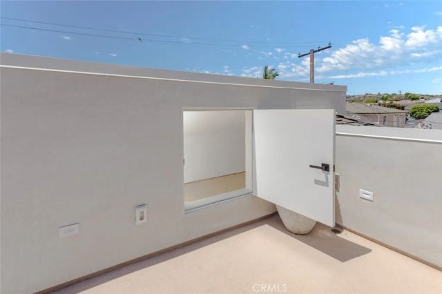611 Marguerite B, Corona Del Mar, CA 92625