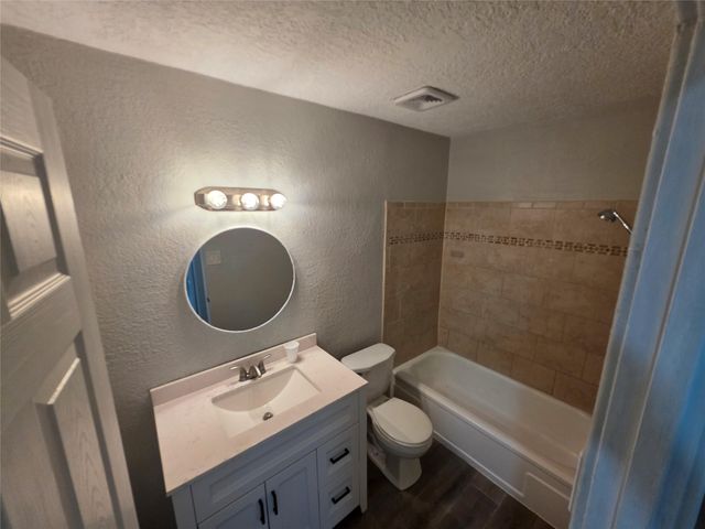 118 Outlook Drive, Houston, TX 77034