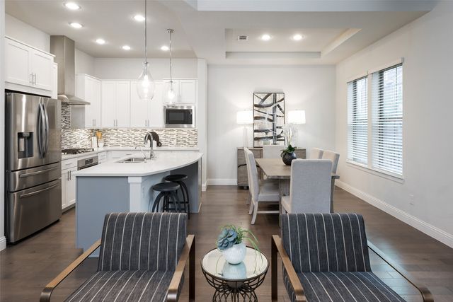 1115 Manacor Lane, Dallas, TX 75212