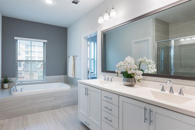 1115 Manacor Lane, Dallas, TX 75212