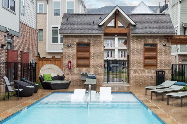 1115 Manacor Lane, Dallas, TX 75212