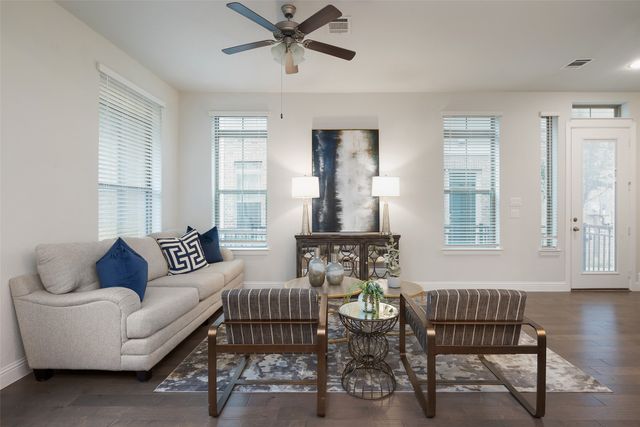 1115 Manacor Lane, Dallas, TX 75212