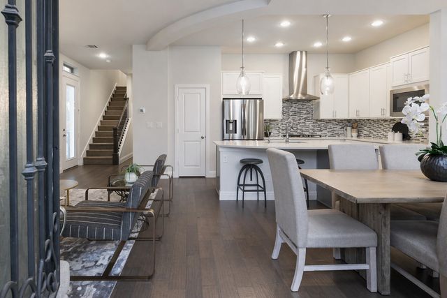 1115 Manacor Lane, Dallas, TX 75212