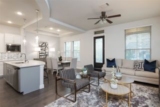 1115 Manacor Lane, Dallas, TX 75212