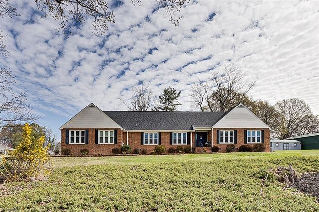 4701 Liberty Road, Greensboro, NC 27406