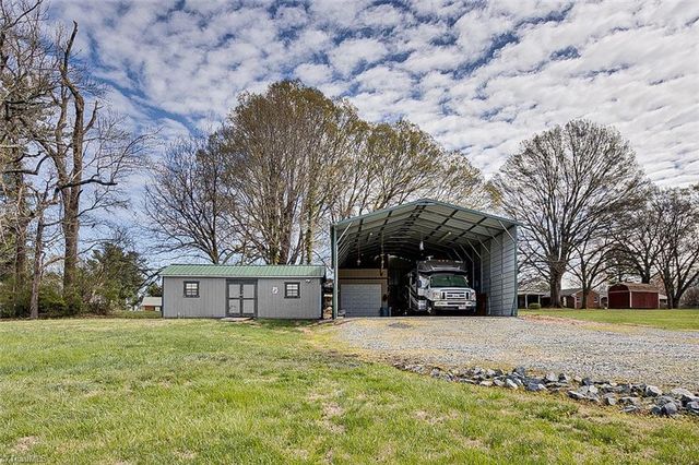 4701 Liberty Road, Greensboro, NC 27406