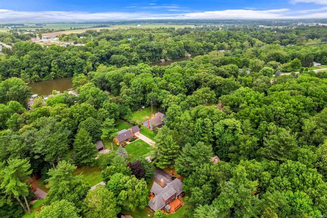 1193 N Saddlebrook Court, Monticello, IN 47960