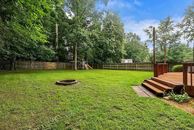 1193 N Saddlebrook Court, Monticello, IN 47960
