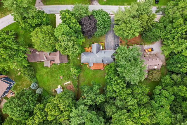 1193 N Saddlebrook Court, Monticello, IN 47960