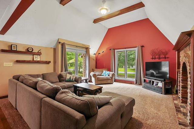 1193 N Saddlebrook Court, Monticello, IN 47960